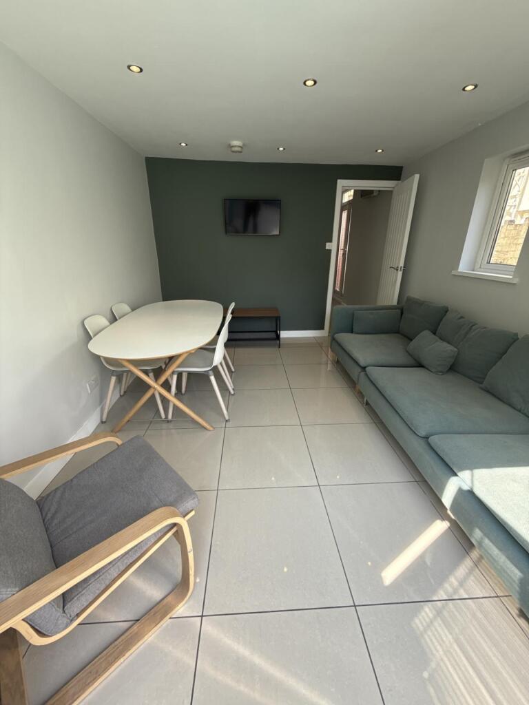 Living/ Dining area