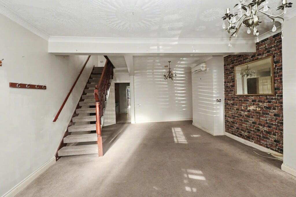 lounge 2