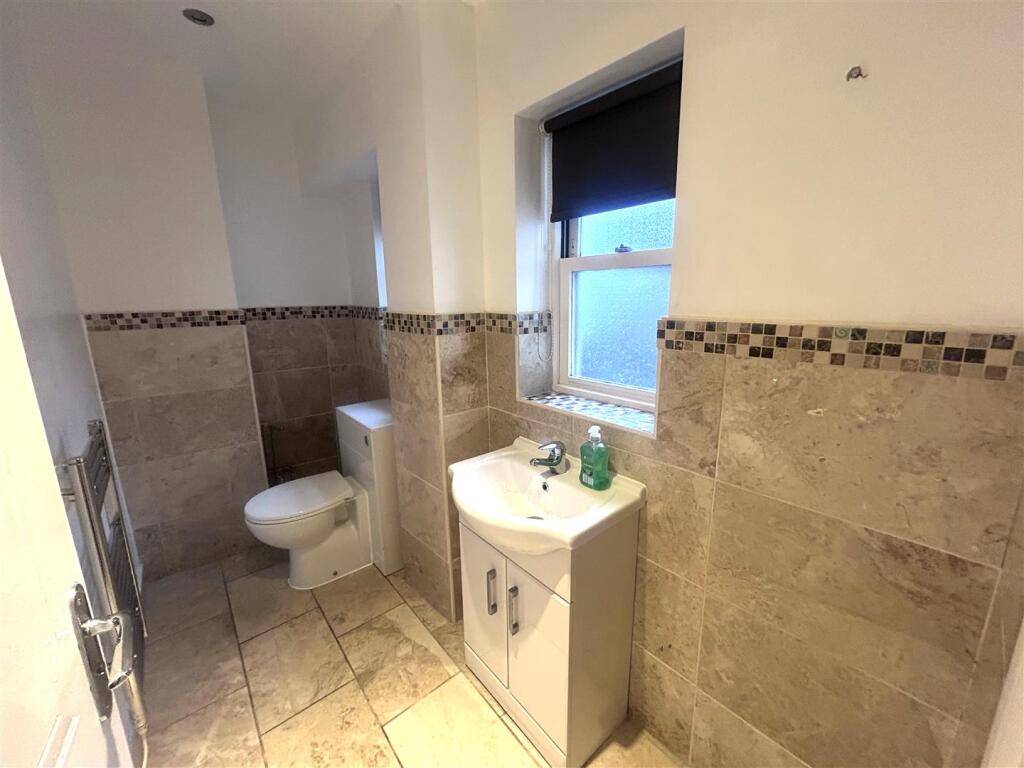toilet room.jpeg