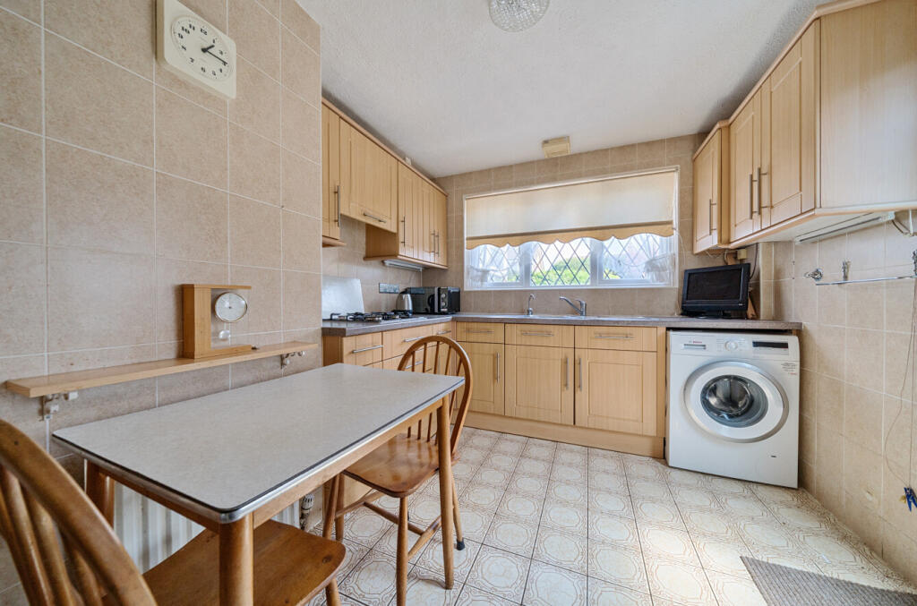 28-682227d1e98c6-...