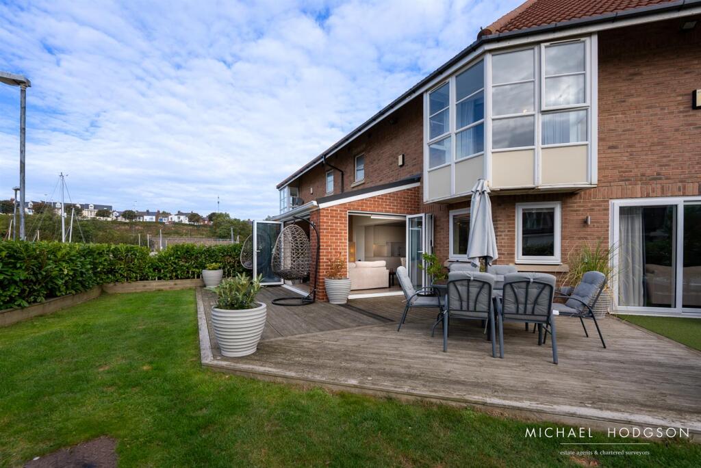 6, Normanby Court-54.jpg