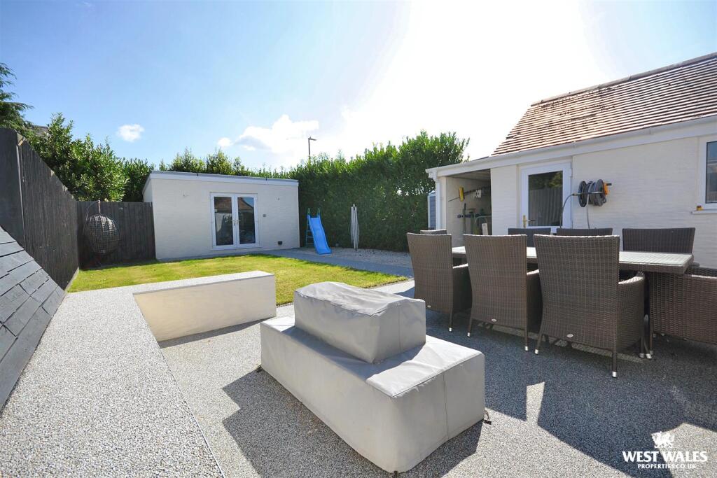 Rear garden
