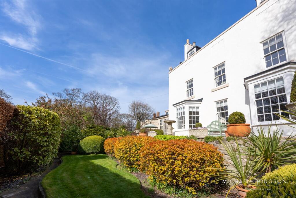 59 Front Street Whitburn-81.jpg