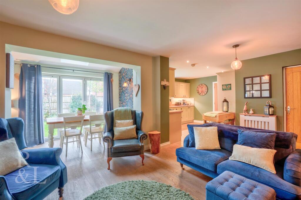 20 Ragley Close (42).jpg