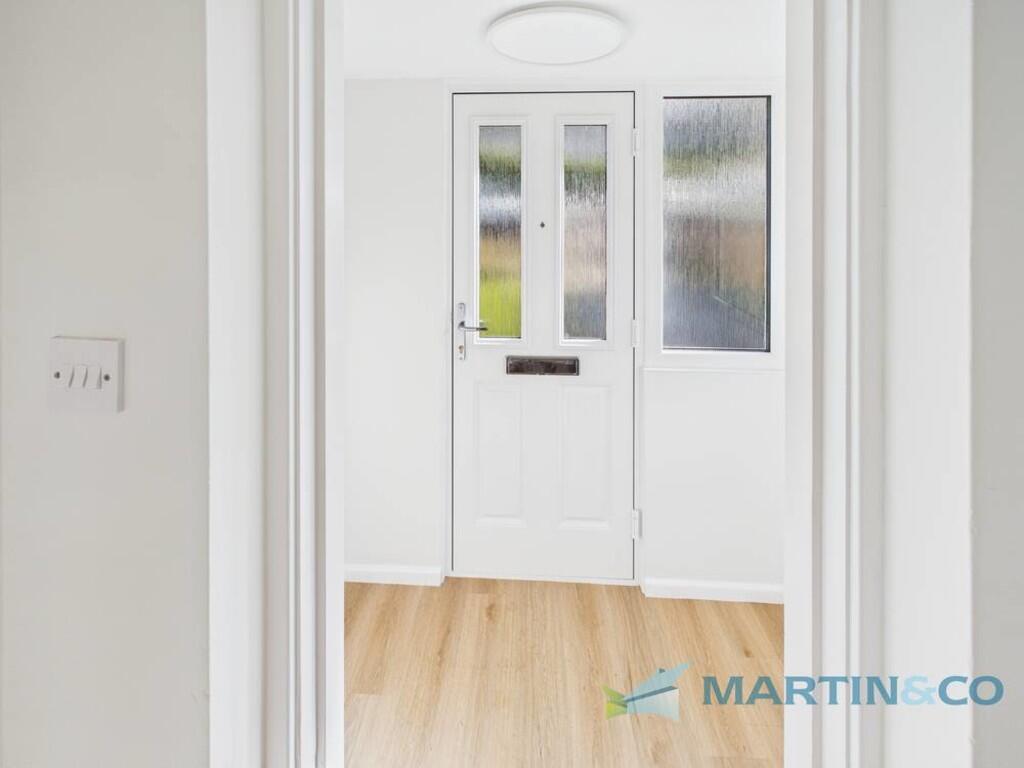 CAM02145G0-PR0075...