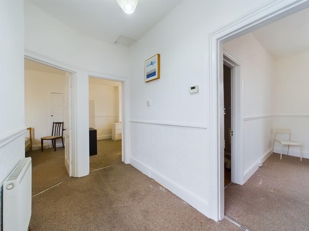 CAM02089G0-PR0365...