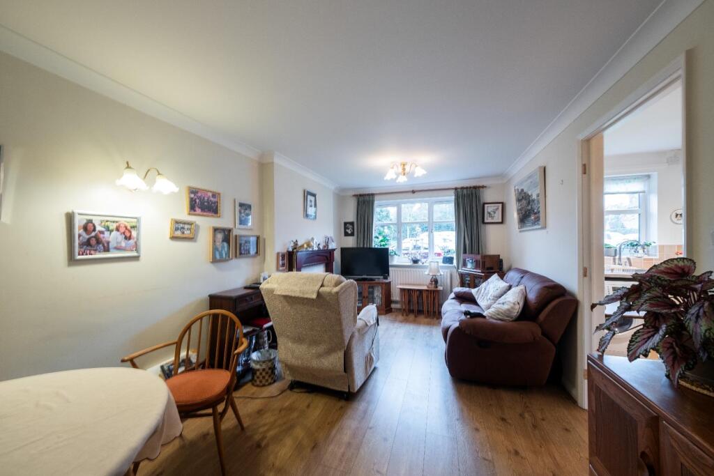 22 Rathbone Park-005.jpg