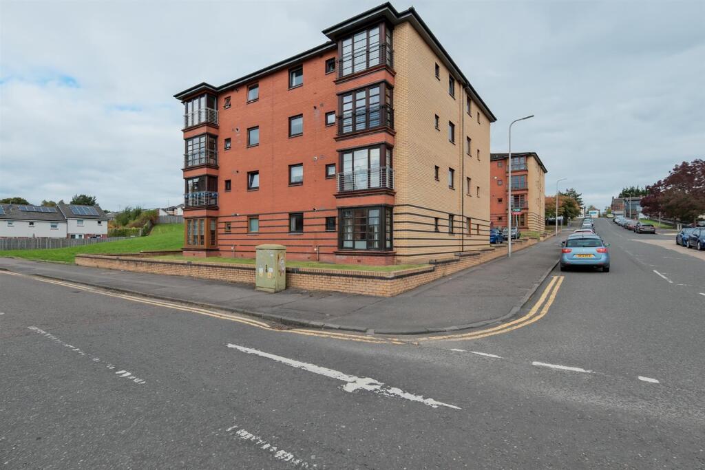 025-32 Cairn Court, Motherwell, ML1 1TD.jpg