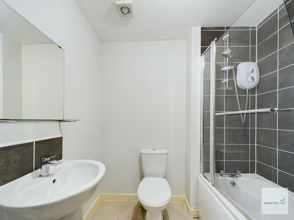 CAM03394G0-PR0116...