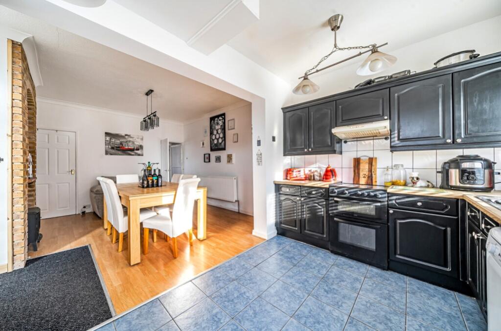 Kitchen-Area