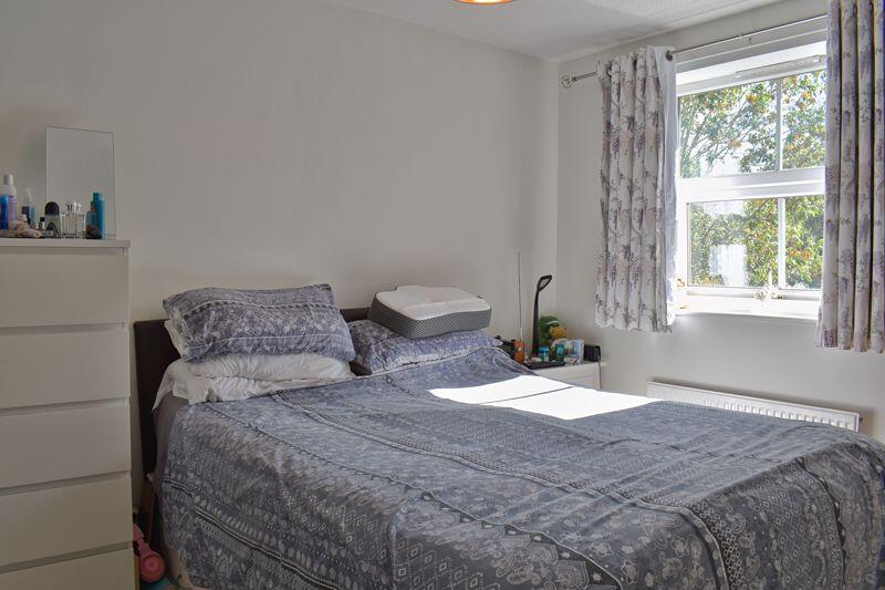 bed 1