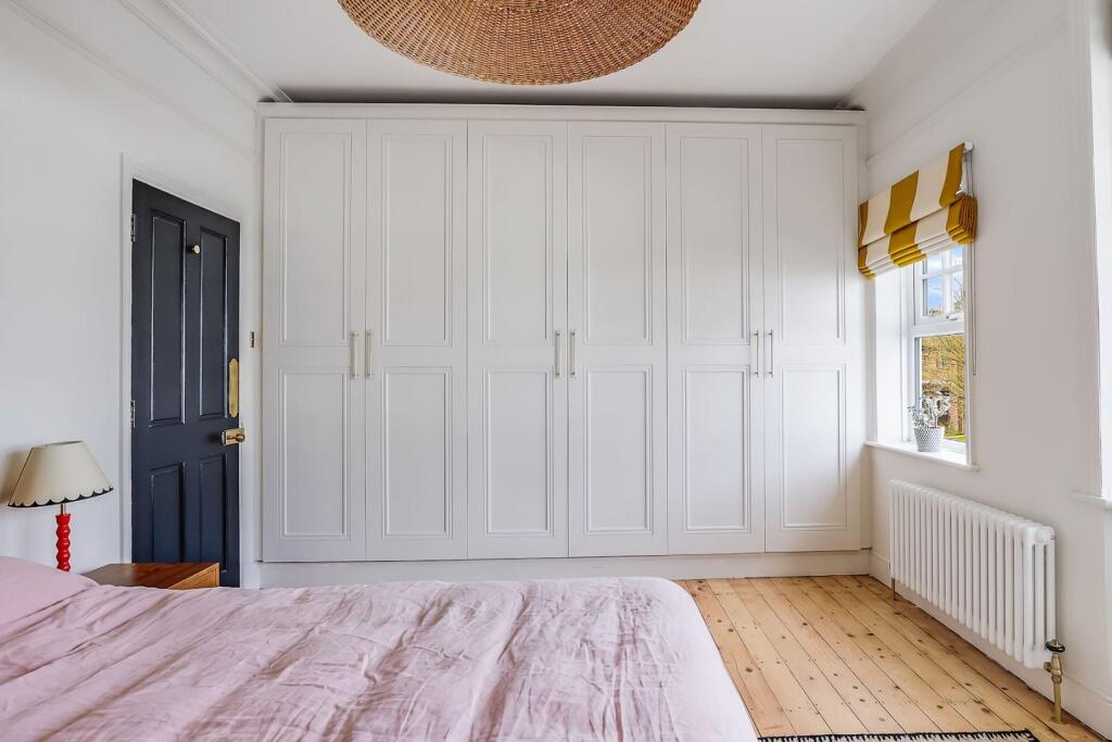 09-d4cdJHNHH - 49 Kenilworth Road - 25-HDR-medium.