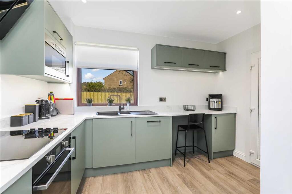 Breakfasting Kitchen