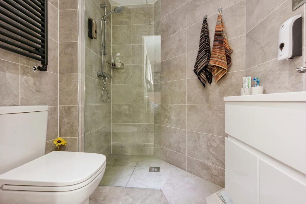 Master En-suite
