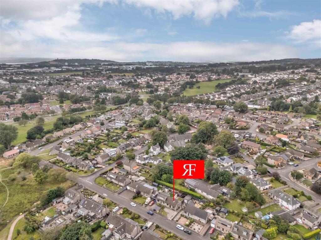 58 Burn Street Dundee-17.JPG