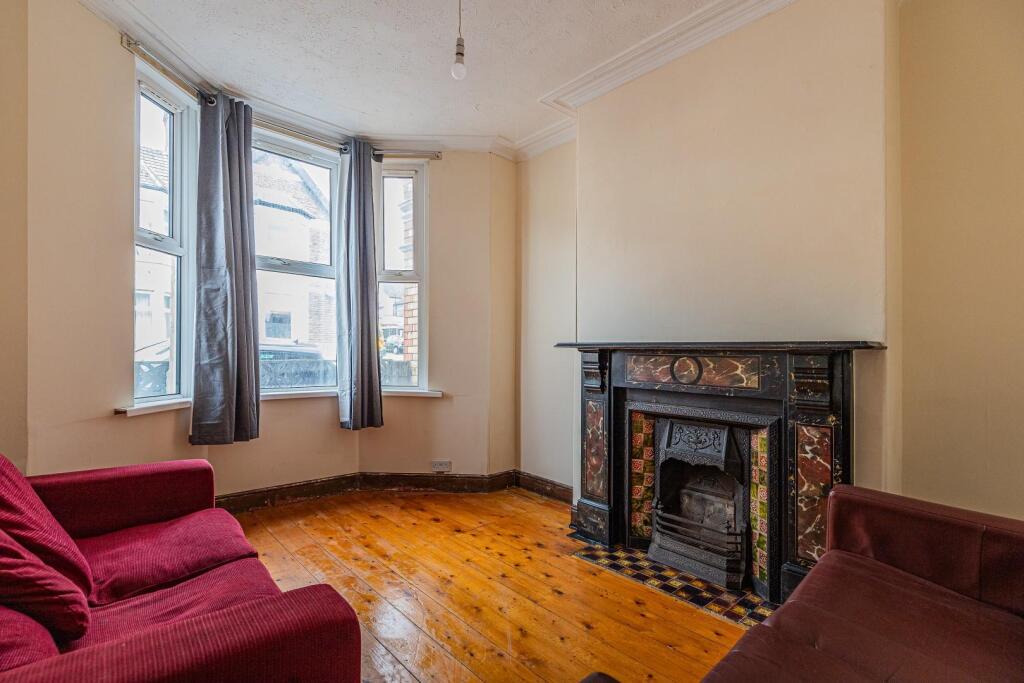 Tewkesbury Street 32-1.jpg