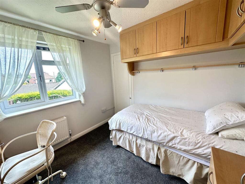 BEDROOM 3