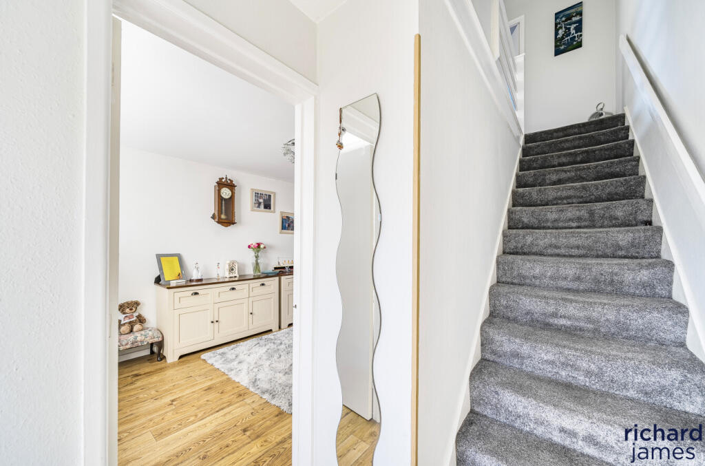 61030a57f5004f87a65c385b5d602388