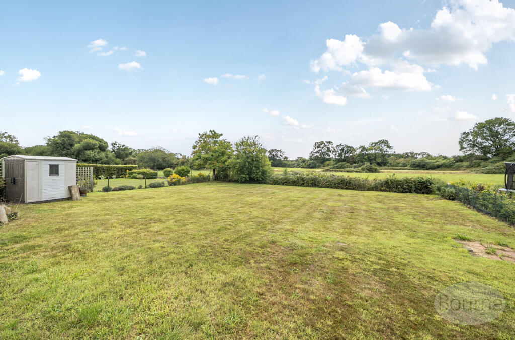 6e64a8fa-9a10-46d...