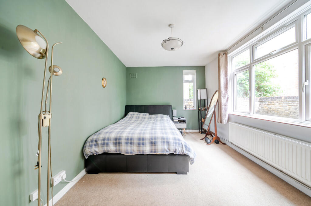 1330919-11-688ccd...