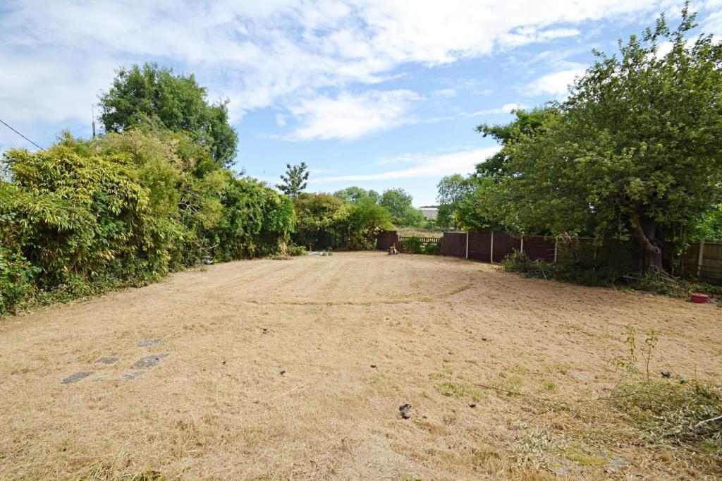 Rear Garden &amp; Vi