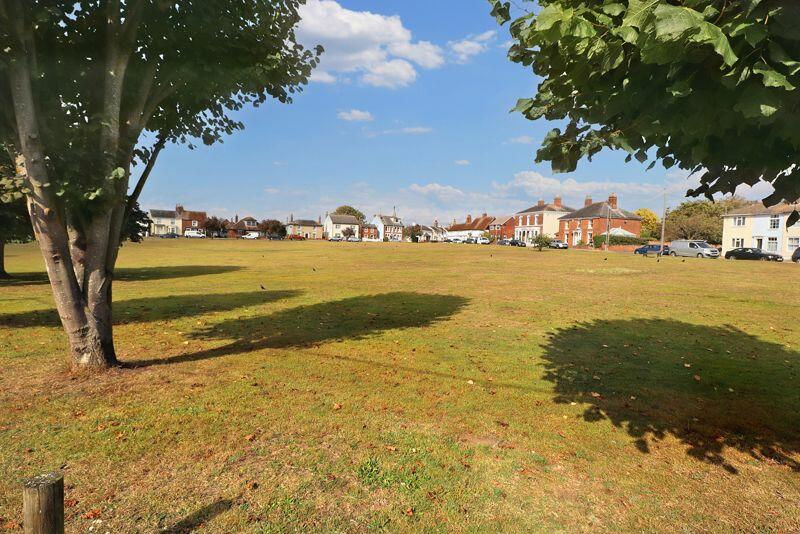 HURST GREEN