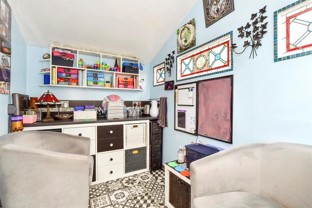 Workshop/Outbuildings