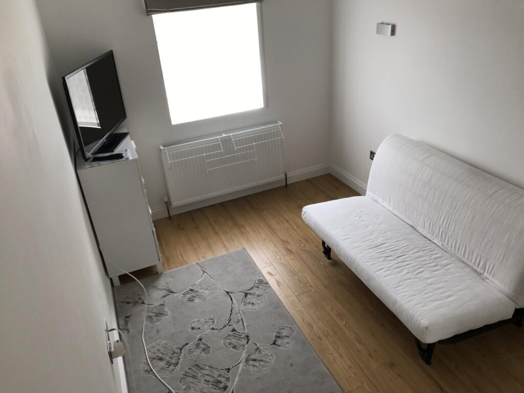 EN-SUITE Rooms to rent High Town Road, Luton LU2