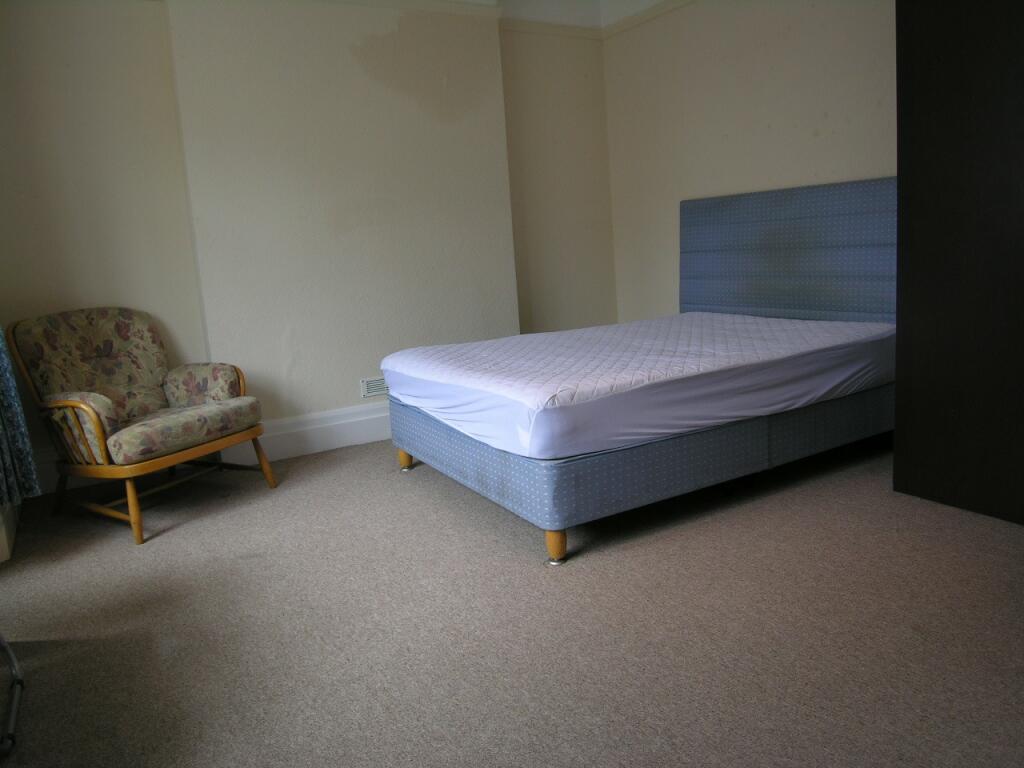 bed 1