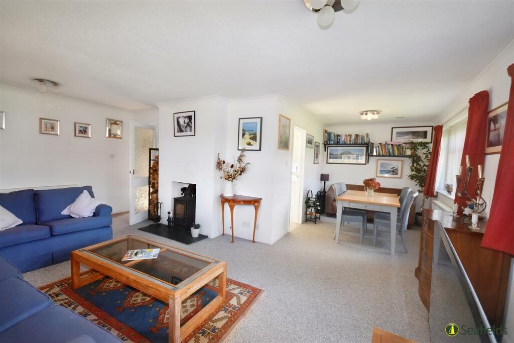 Sitting Dining Room.jpg