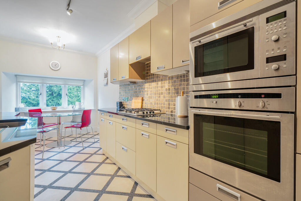 Breakfast Kitchen