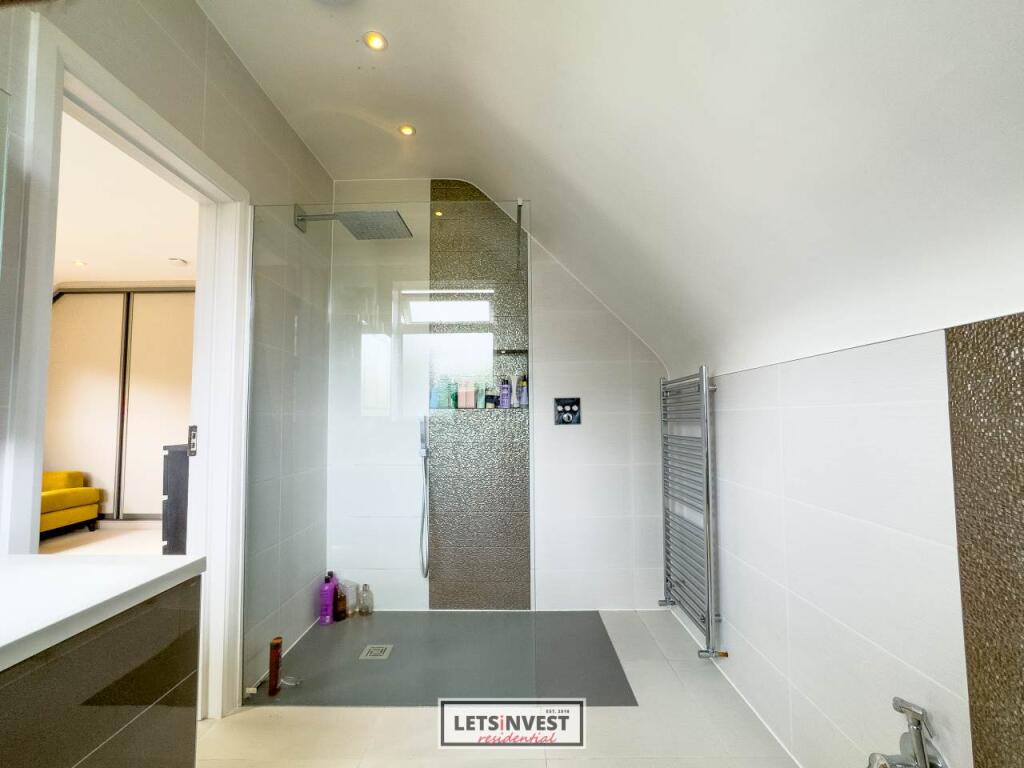 1 Hillside Road-4