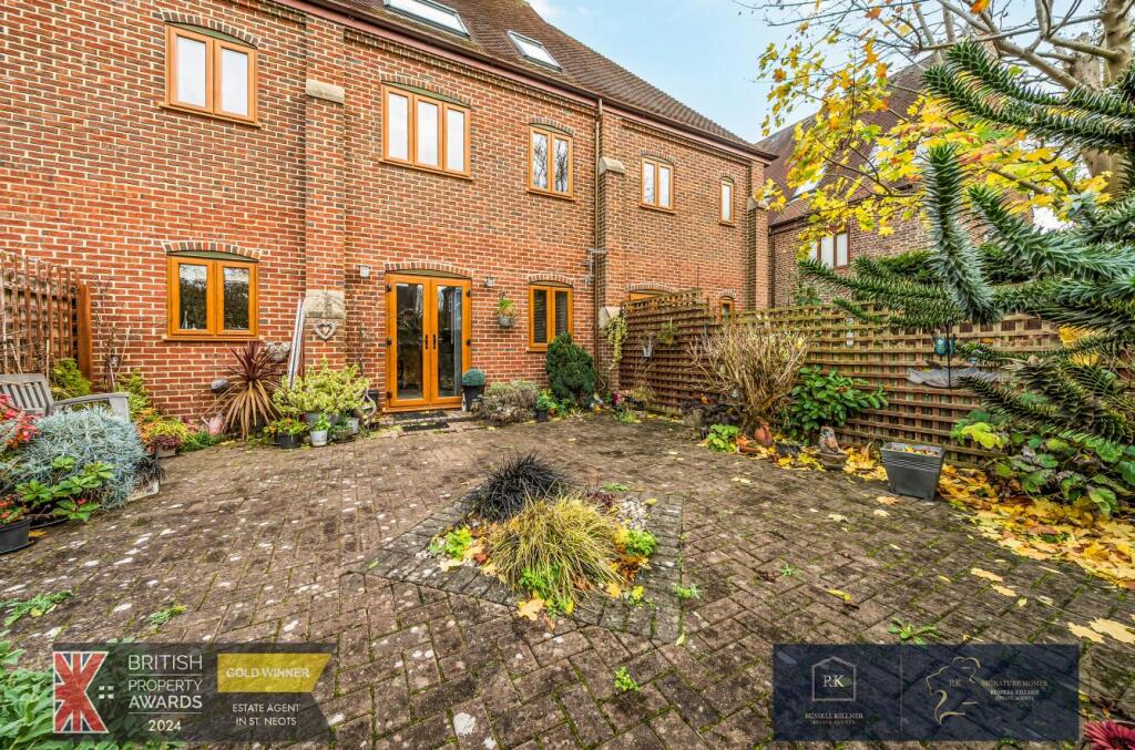 Rear Garden.