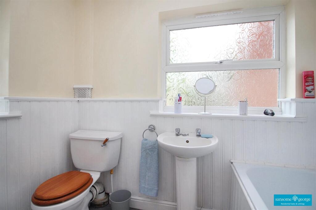 Ground Floor Bathroom