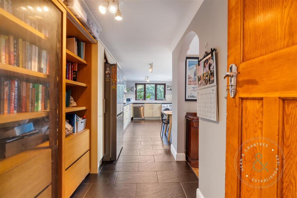 Gelligaer Street, Hern Crabtree (29).jpg