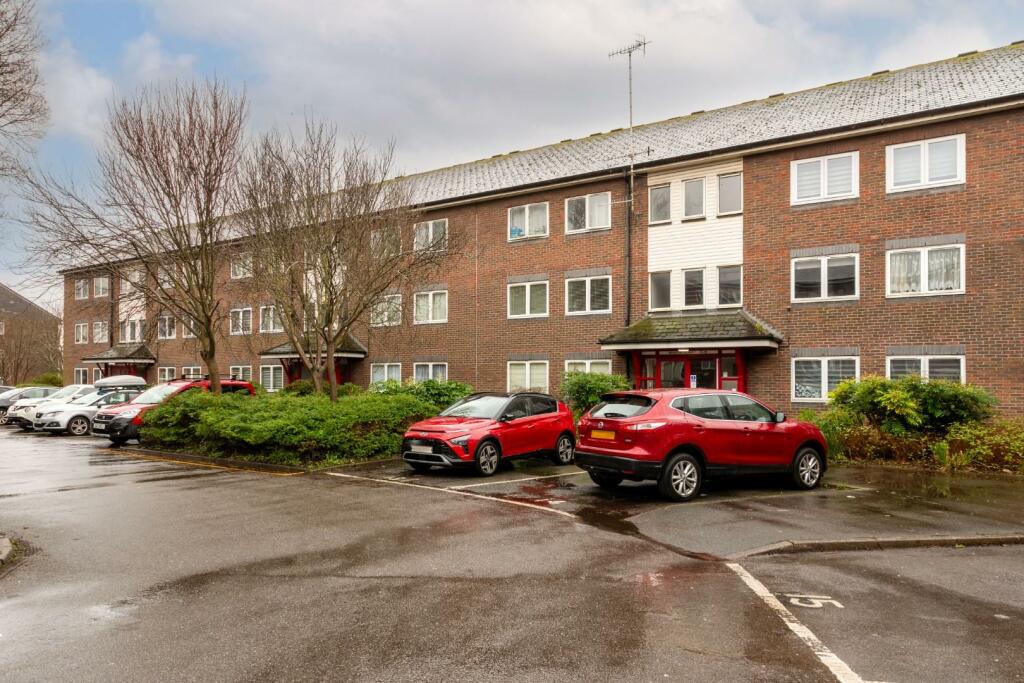 Benson Court-12.jpg