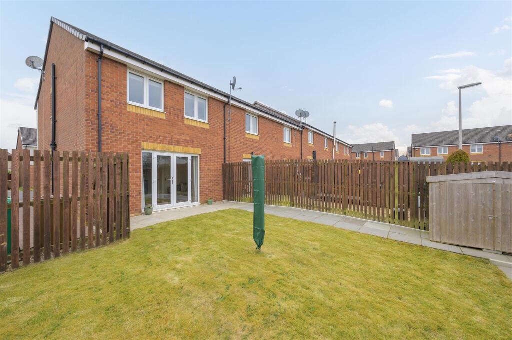 52 Middlebank Rise 029.jpg