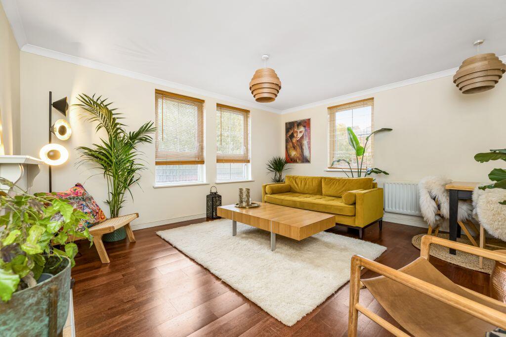 Property Image 4