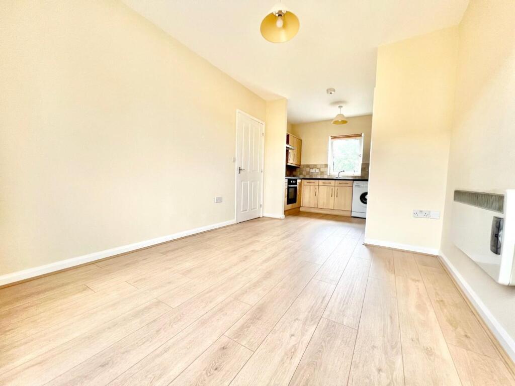 Greengate Court Pic 4.jpg
