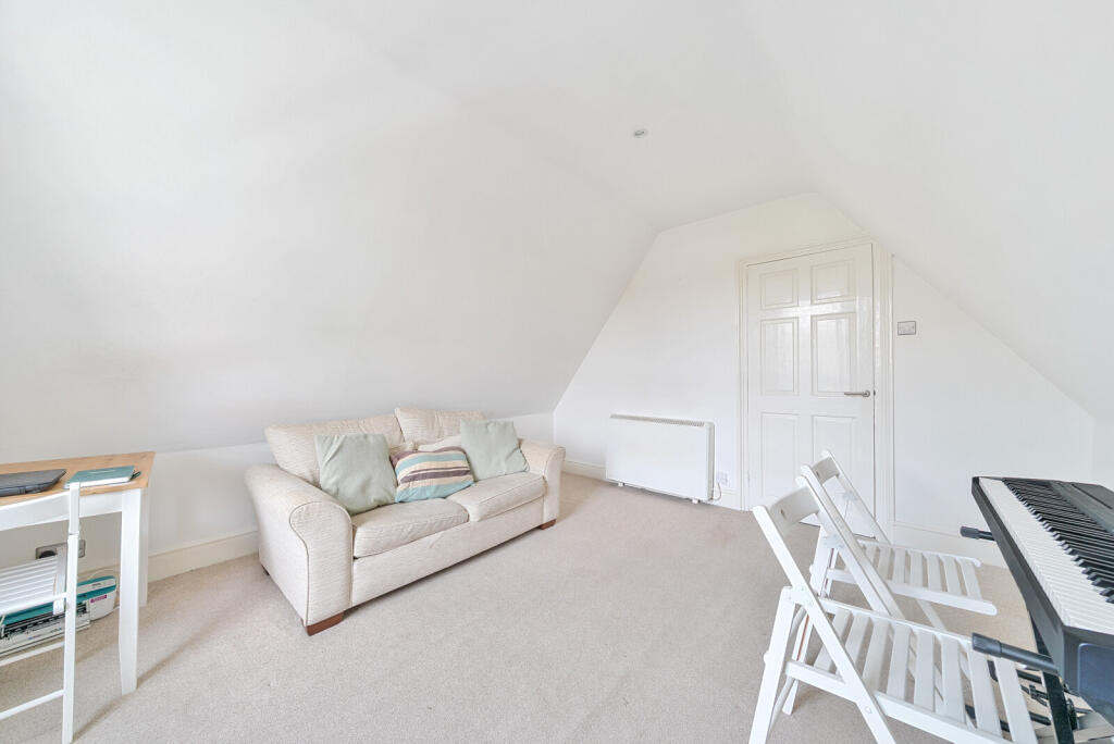 1310826-8-6851473...