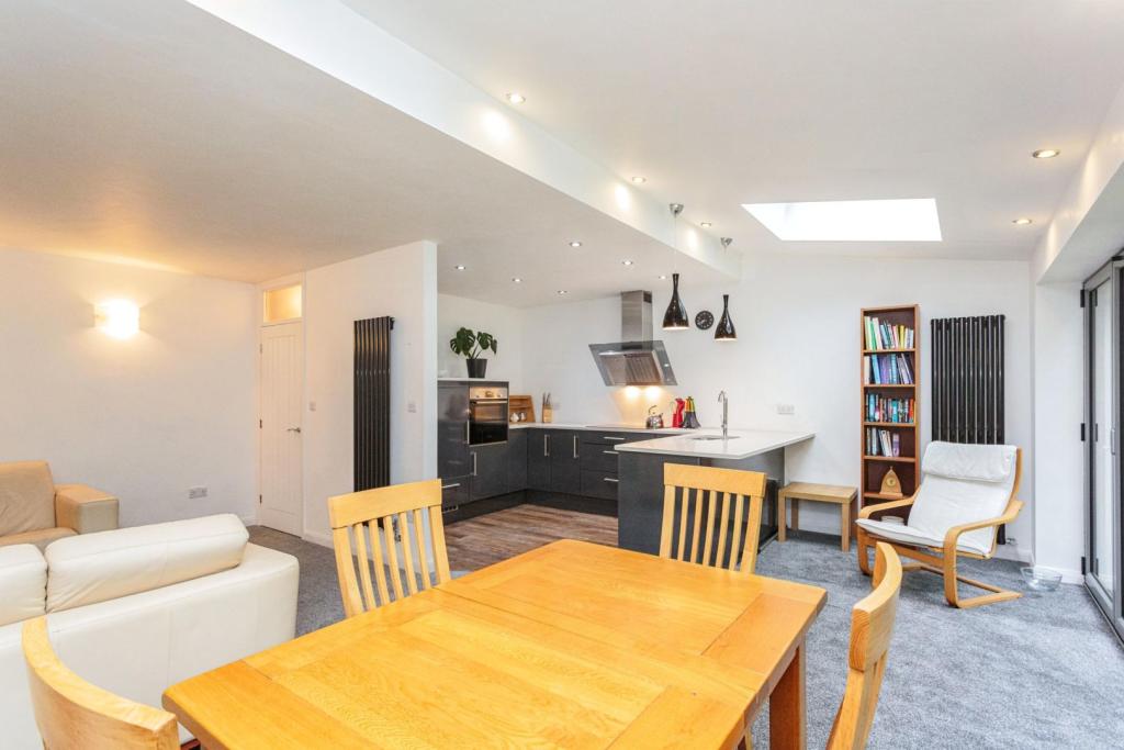 Living / Dining Room