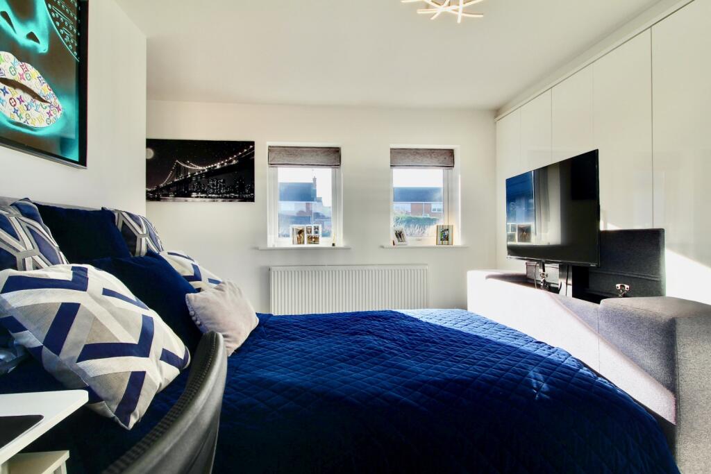 Bedroom 2 - reverse view