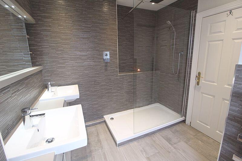 Ensuite Shower Room
