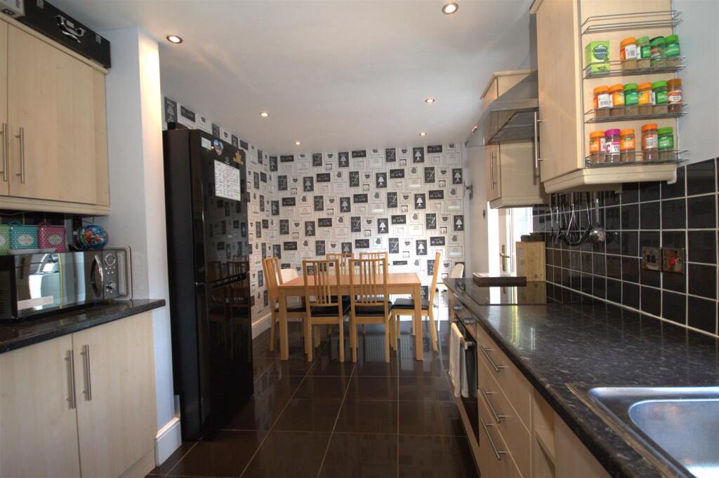 Kitchen Diner