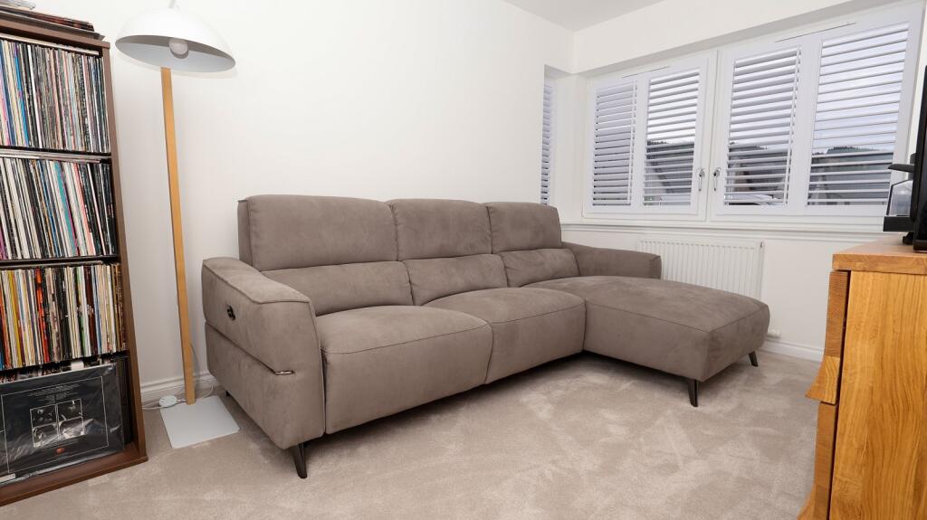 Lounge 2