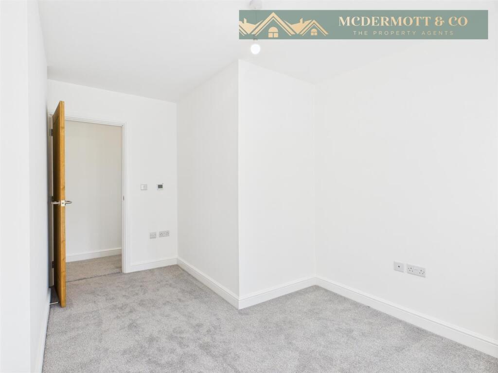 APARTMENT 47