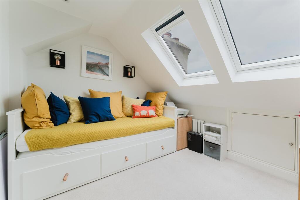 159 Studland Loft.jpg