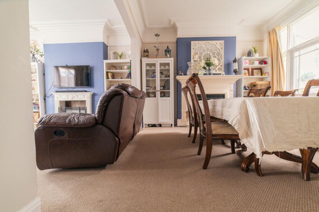 Call 02920 454555 to secure your viewing_12