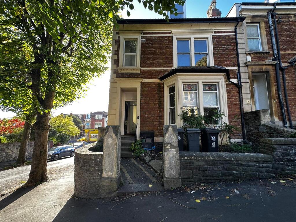 WhatsApp Image 2025-10-06 at 16.56.46_6309165e.jpg