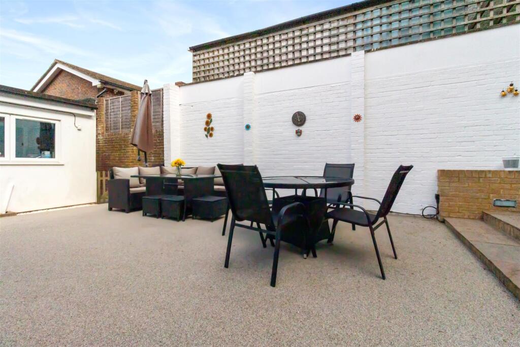 Longlands 20-030.jpg